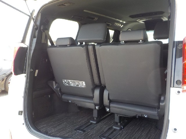 TOYOTA ALPHARD 2021 Image 30