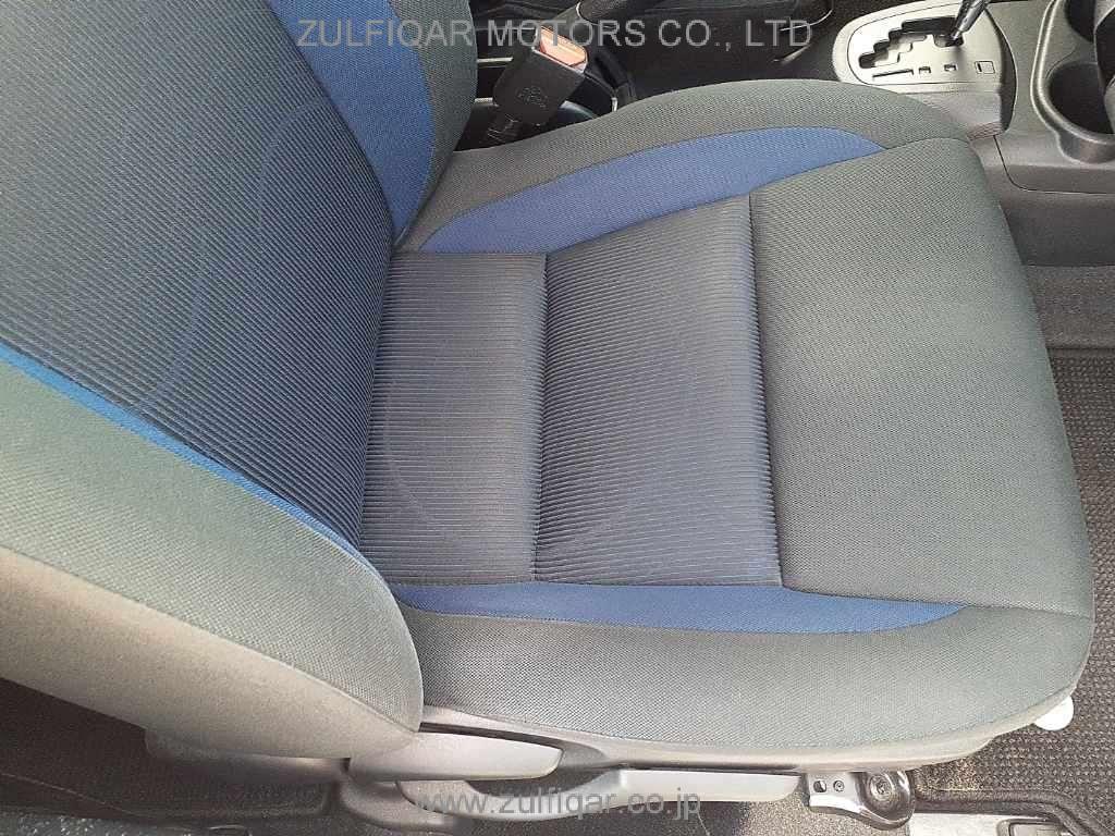 TOYOTA AQUA 2019 Image 10