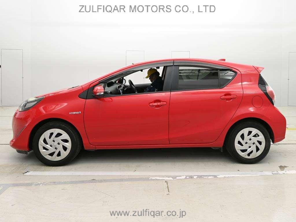 TOYOTA AQUA 2017 Image 4