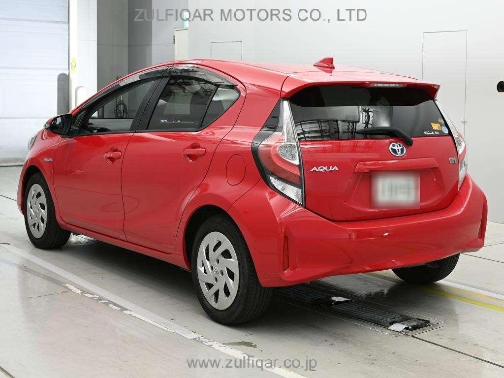 TOYOTA AQUA 2017 Image 6