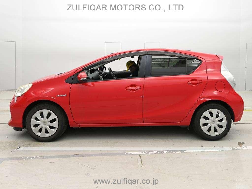 TOYOTA AQUA 2014 Image 4