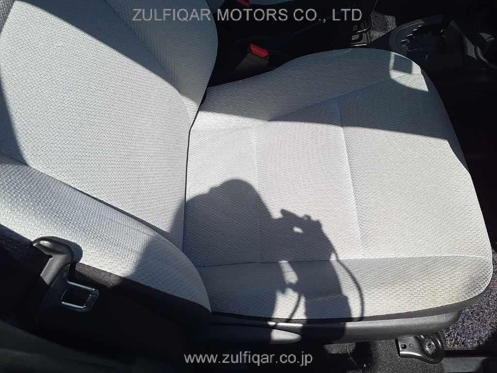 TOYOTA AQUA 2021 Image 10