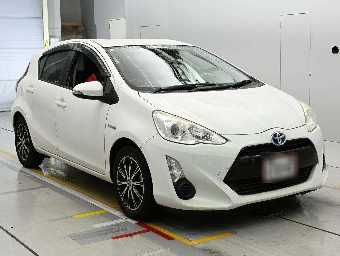 TOYOTA AQUA 2015 Image 5