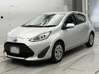 TOYOTA AQUA 2021 Image 1