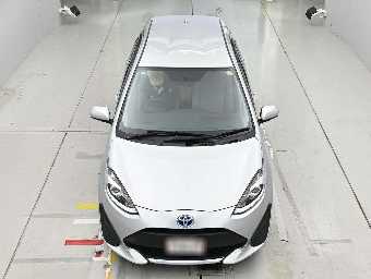 TOYOTA AQUA 2021 Image 7