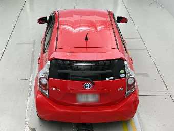 TOYOTA AQUA 2014 Image 8