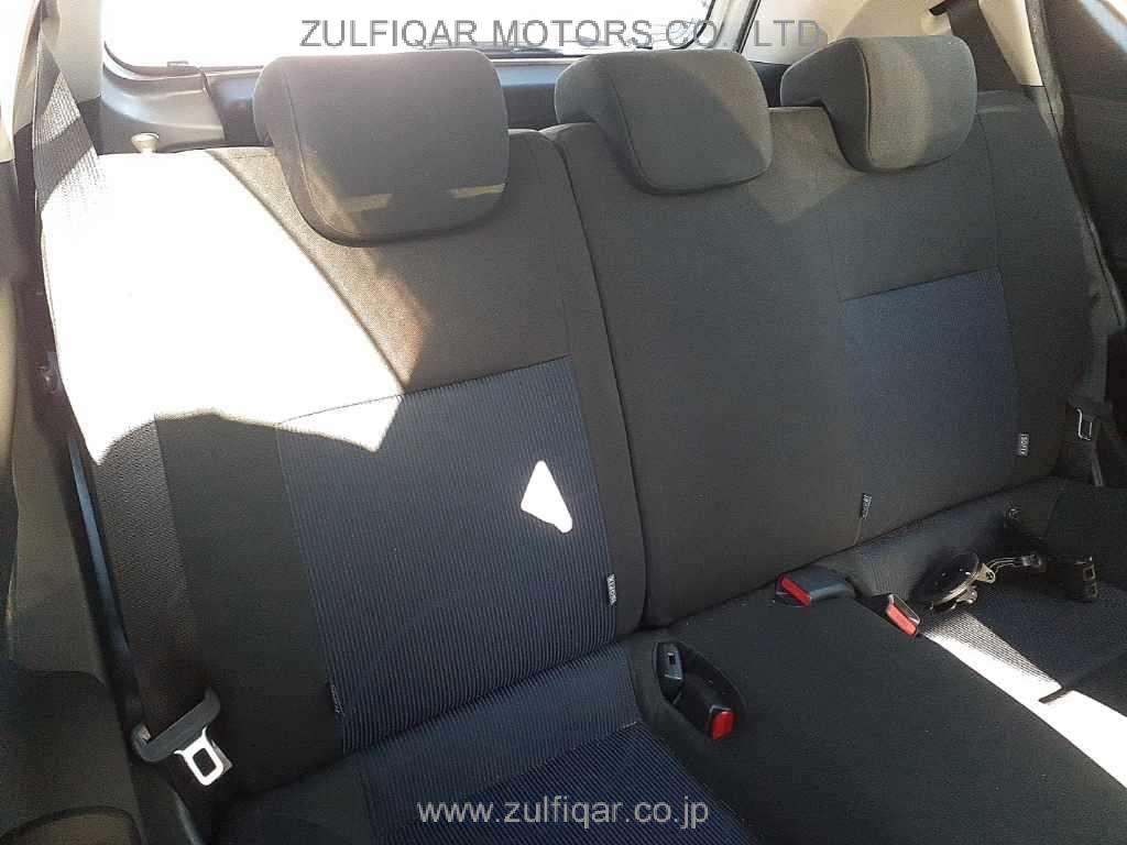 TOYOTA AQUA 2019 Image 11