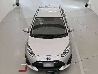 TOYOTA AQUA 2019 Image 7