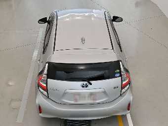 TOYOTA AQUA 2019 Image 8