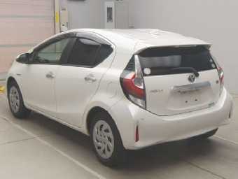 TOYOTA AQUA 2019 Image 4