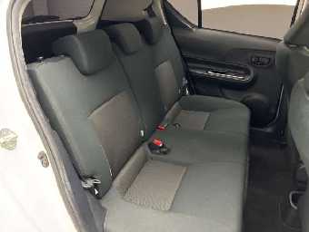 TOYOTA AQUA 2019 Image 8