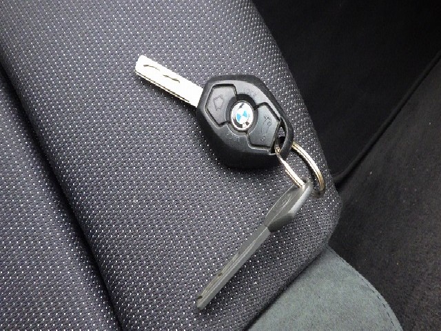 BMW 3 SERIES 2004 Image 26