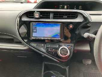 TOYOTA AQUA 2019 Image 6