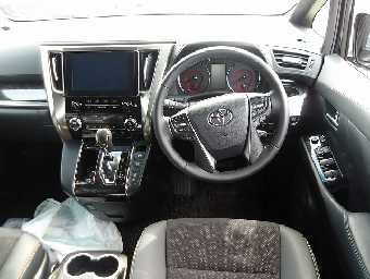 TOYOTA ALPHARD 2021 Image 5