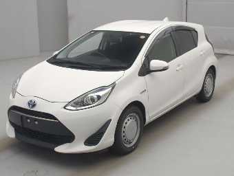 TOYOTA AQUA 2018 Image 1