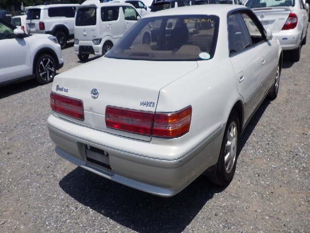 TOYOTA MARK II 1996 Image 19