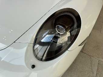 PORSCHE 911 2015 Image 17