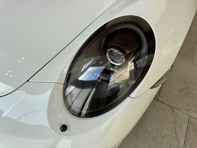 PORSCHE 911 2015 Image 24