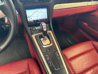 PORSCHE 911 2015 Image 34
