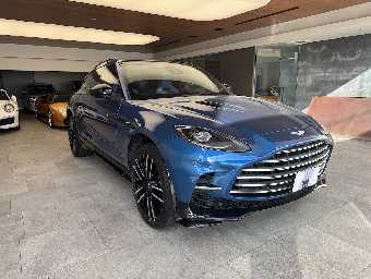 ASTON MARTIN DBX 2023 Image 3