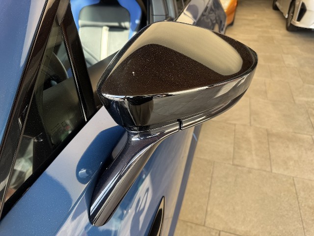 ASTON MARTIN DBX 2023 Image 34