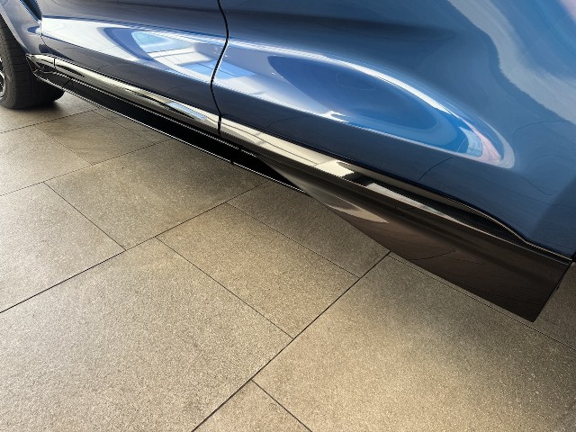 ASTON MARTIN DBX 2023 Image 35