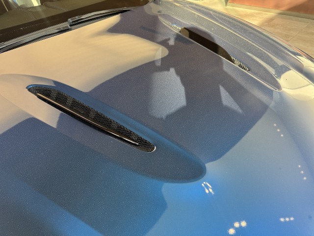ASTON MARTIN DBX 2023 Image 40