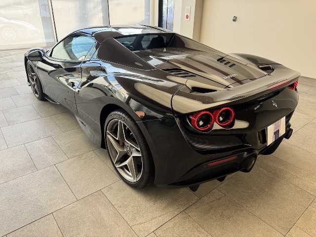 FERRARI F8 SPIDER 2020 Image 21