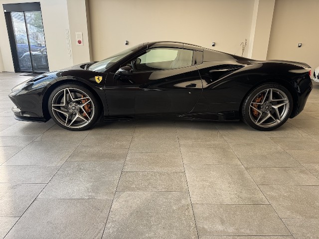 FERRARI F8 SPIDER 2020 Image 22