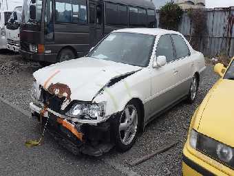 TOYOTA CRESTA 1998 Image 2