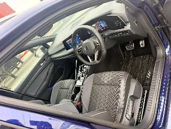 VOLKSWAGEN GOLF VARIANT 2023 Image 20