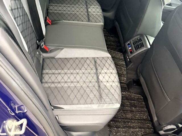 VOLKSWAGEN GOLF VARIANT 2023 Image 28