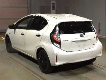 TOYOTA AQUA 2019 Image 4