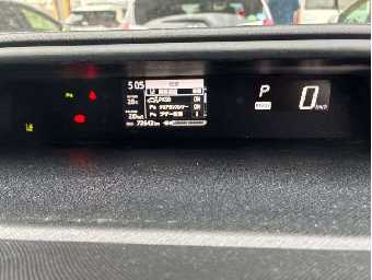 TOYOTA AQUA 2021 Image 8