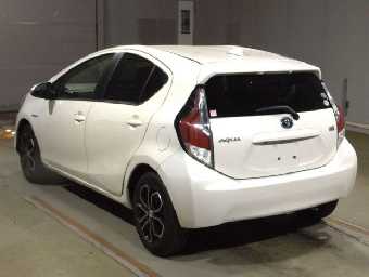TOYOTA AQUA 2016 Image 4