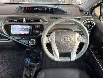 TOYOTA AQUA 2016 Image 6