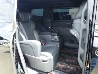 TOYOTA VELLFIRE 2024 Image 8