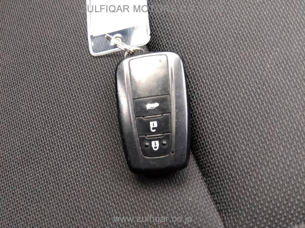 TOYOTA COROLLA 2021 Image 11