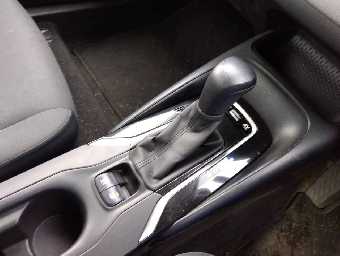 TOYOTA COROLLA 2021 Image 10