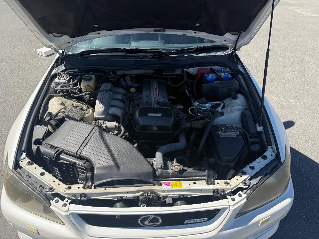 TOYOTA ALTEZZA 2000 Image 20
