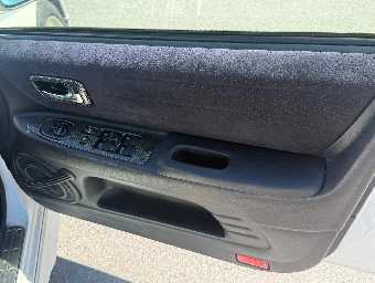TOYOTA ALTEZZA 2000 Image 9