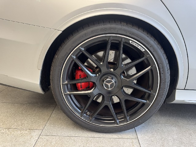MERCEDES AMG E CLASS STATION WAGON 2018 Image 44