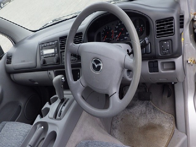MAZDA BONGO FRIENDEE 2004 Image 23