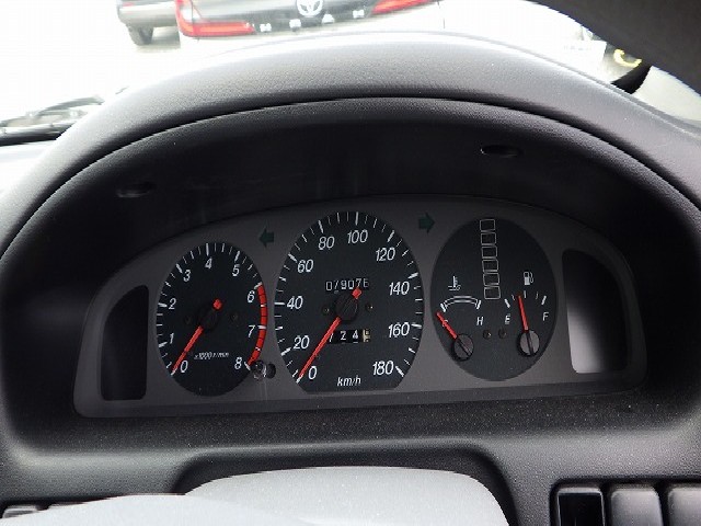 MAZDA BONGO FRIENDEE 2004 Image 24