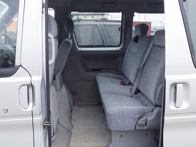 MAZDA BONGO FRIENDEE 2004 Image 29