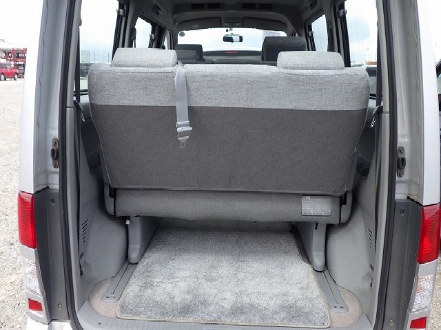 MAZDA BONGO FRIENDEE 2004 Image 30