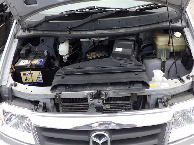 MAZDA BONGO FRIENDEE 2004 Image 39