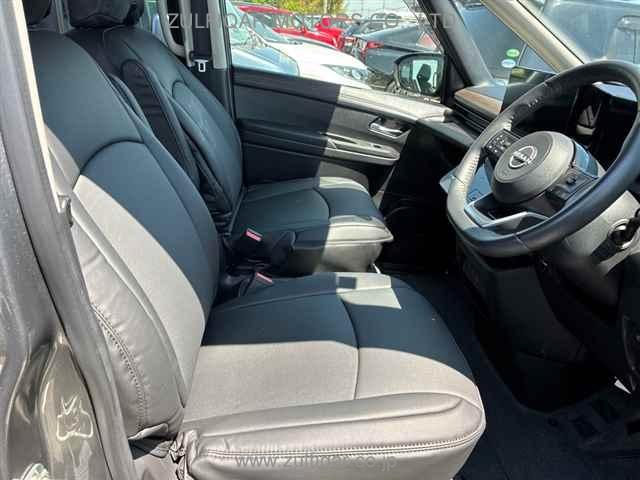 NISSAN SERENA 2024 Image 7