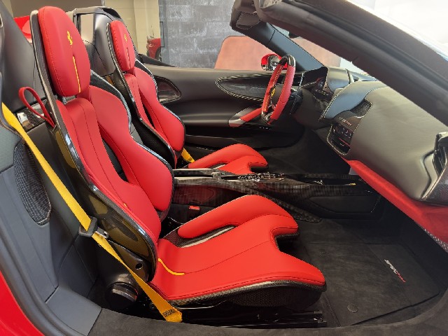 FERRARI SF90 SPIDER 2023 Image 28