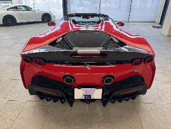FERRARI SF90 SPIDER 2023 Image 6